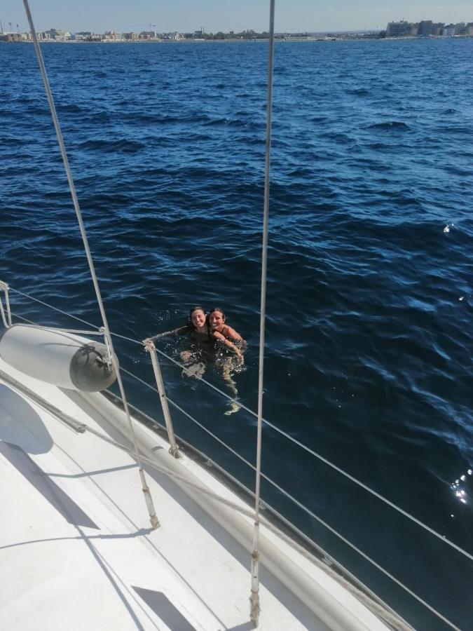 La Tua Stanza A Vela Sul Mare Hotell Bari Exteriör bild