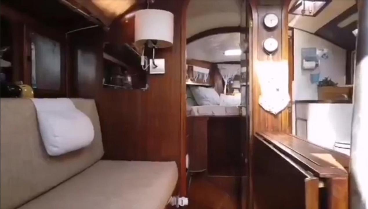 La Tua Stanza A Vela Sul Mare Hotell Bari Exteriör bild